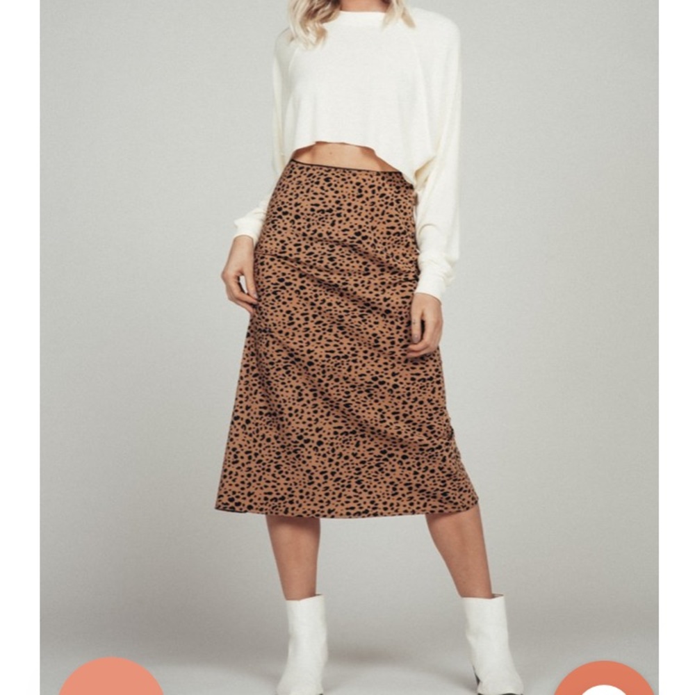 Vestique skirt